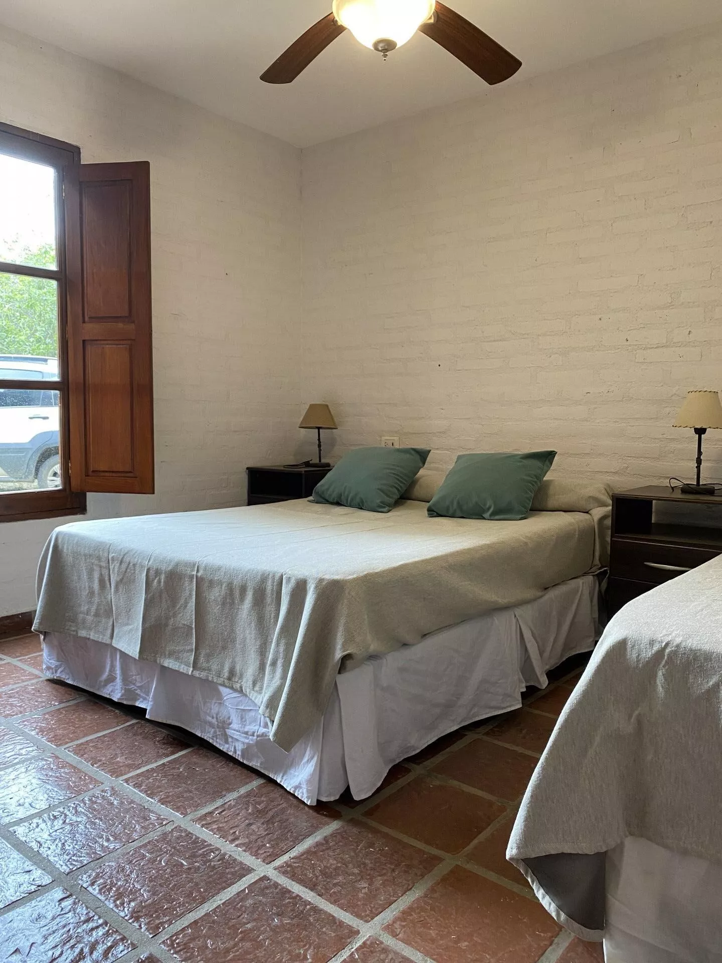 Depto planta baja-3 Personas (3)